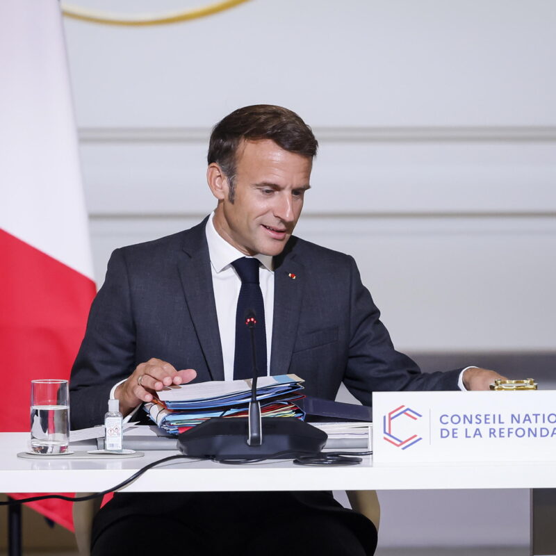 epa10845691 French President Emmanuel Macron (C) attends the third plenary session of the National Council for Refoundation (CNR) at the Elysee Palace in Paris, France, 07 September 2023. EPA/THOMAS PADILLA / POOL MAXPPP OUT