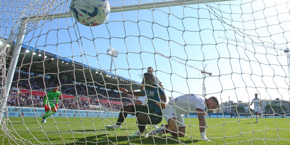 https://assets.gds.it/2023/09/Soccer-Serie-A-Atalanta-Cagliari_72923571-970x485.jpg