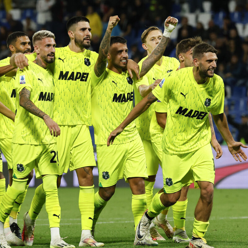 Il giubilo del Sassuolo dopo la schiacciante vittoria contro la Juventus