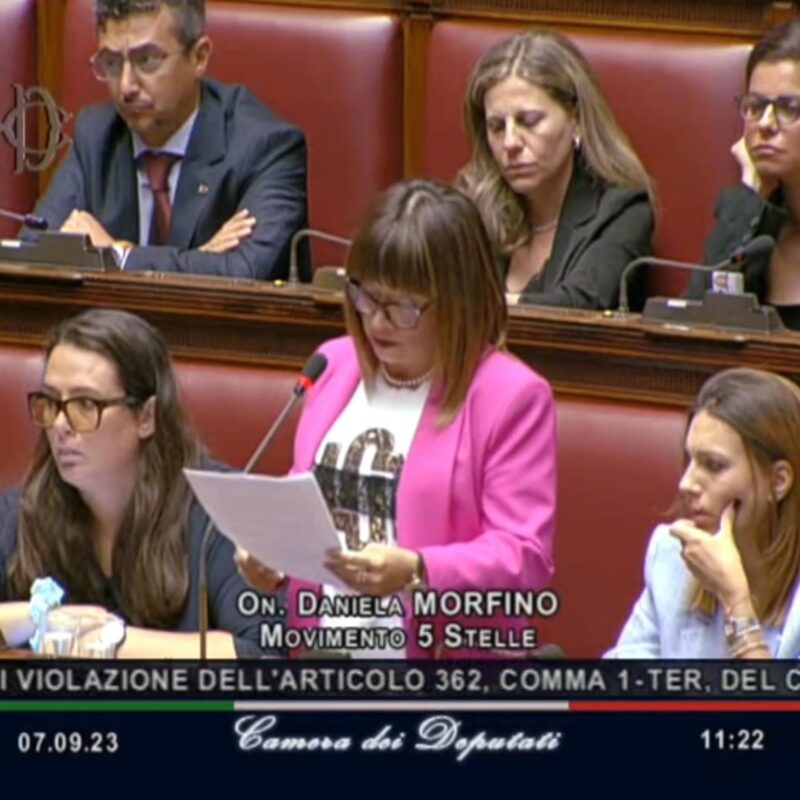 La deputata di M5S Daniela Morfino nell'Aula della Camera durante la dichiarazione di voto sulla proposta di legge che interviene sulle norme del Codice rosso