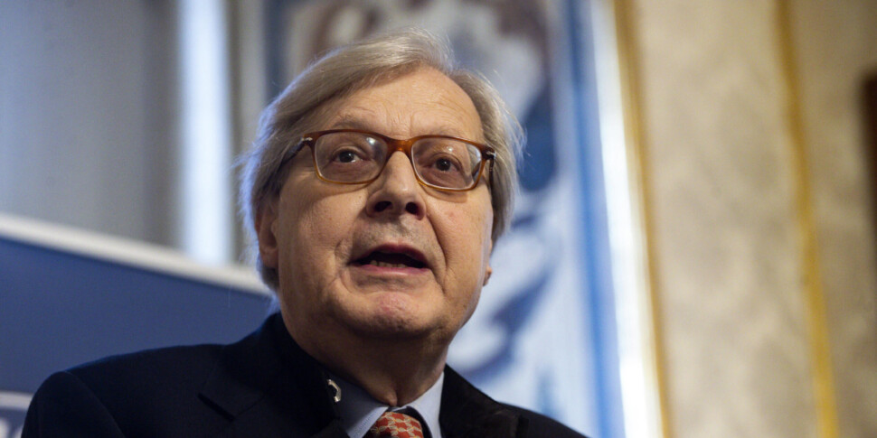 Sgarbi Indagato Non Lascia, La Premier Meloni Valuterà Il Caso ...