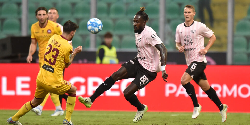 Palermo tra campo e mercato: affaticamento muscolare per Coulibaly, Rinaudo  segue Topalovic - Giornale di Sicilia