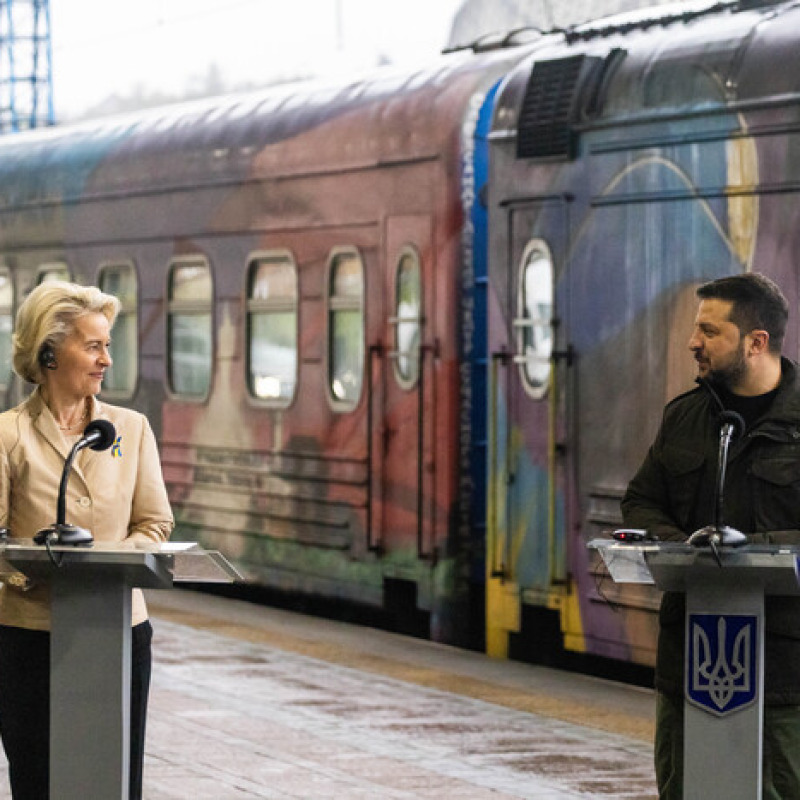 Von der Leyen in visita a Kiev, incontro con Zelensky