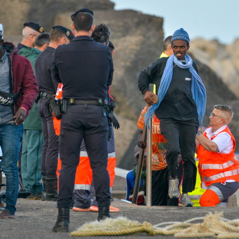 Migranti: ancora sbarchi alle Canarie. 60 persone in 12 ore