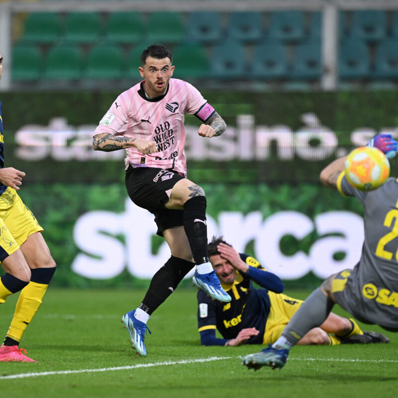 Il gol di Brunori contro il Modena (foto di Tullio Puglia)