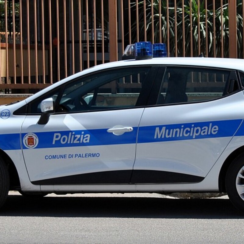 Auto polizia municipale