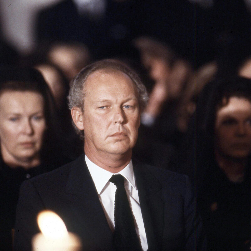 Vittorio Emanuele II di Savoia ai funerali del padre, Umberto II