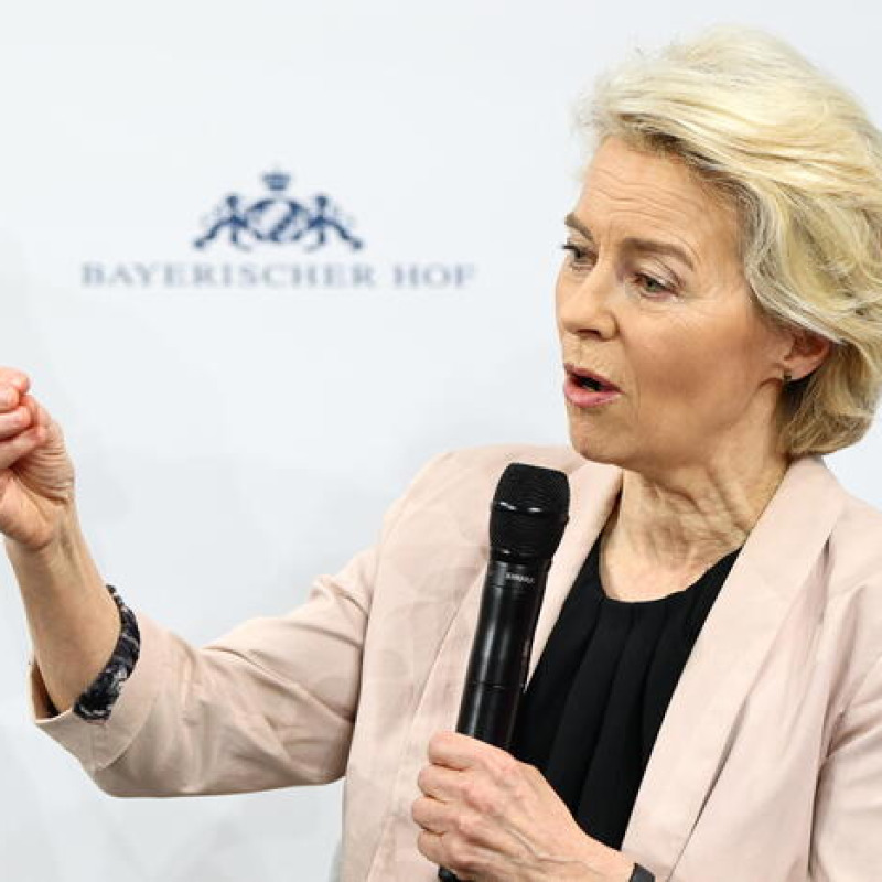 Von der Leyen conferma: "Mi ricandido, l'Ue per me è una casa"