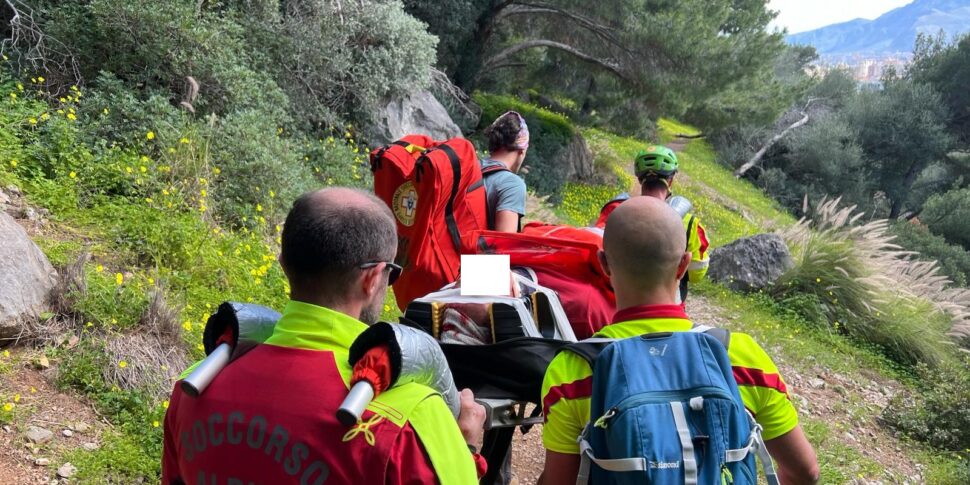 Palermo, rocciatore fa un volo di 20 metri mentre scala Monte ...