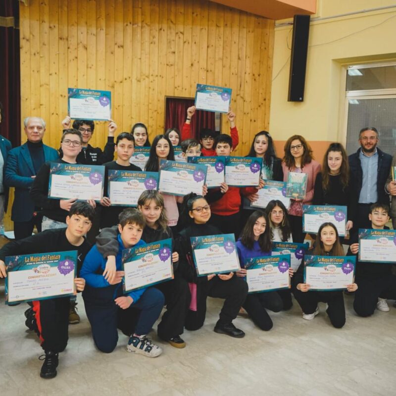 Randazzo, la scuola De Amicis vince il concorso «Scrittori di classe»