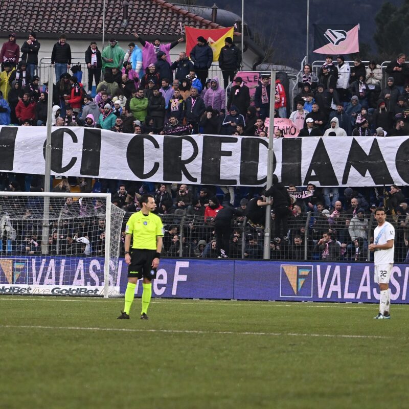 arbitro Pezzuto Lecco 10/03/2023: durante la partita di Serie B Lecco vs Palermo allo Stadio Mario Rigamonti-Mario Ceppi di Lecco(Foto Tullio Puglia)