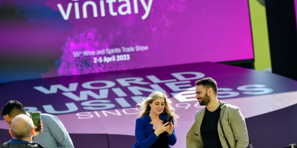 Vinitaly Sicilia Protagonista A Verona Col Biologico Giornale Di Sicilia