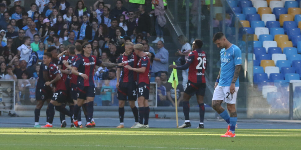 Napoli falls 2-0 at San Paolo