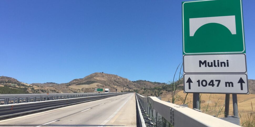 Autostrada Palermo-Catania, ripristinato a Enna il viadotto Mulini: la carreggiata torna in piena efficienza