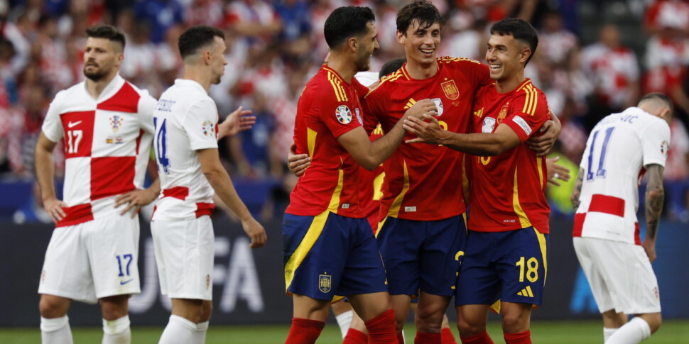 https://assets.gds.it/2024/06/UEFA-EURO-2024-Group-B-Spain-vs-Croatia_78363157-scaled-970x485-1718475621.jpg