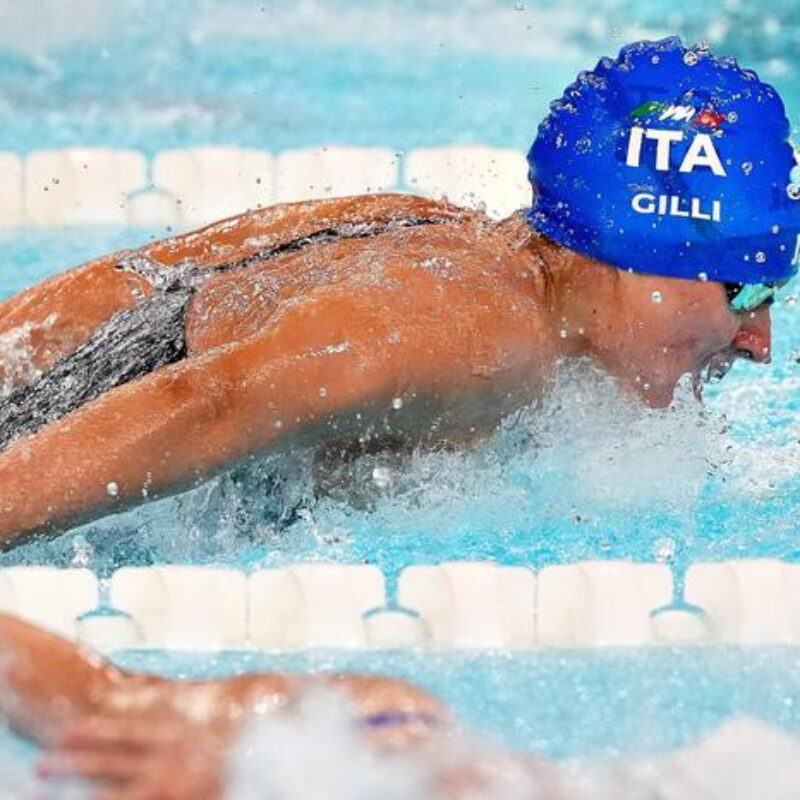 Prima medaglia d'oro dell'Italia ai Giochi paralimpici di Parigi. L'ha vinta Carlotta Gilli nella finale dei 100 farfalla donne S13, 29 agosto 2024. L'azzurra, gi‡ campionessa a Tokyo ha battuto la statunitense Grace Nuhfer e la uzbeka Muslima Odilova.ANSA / CIP - FERRARO +++ HANDOUT PHOTO - NO SALES - EDITORIAL USE ONLY - NPK+++