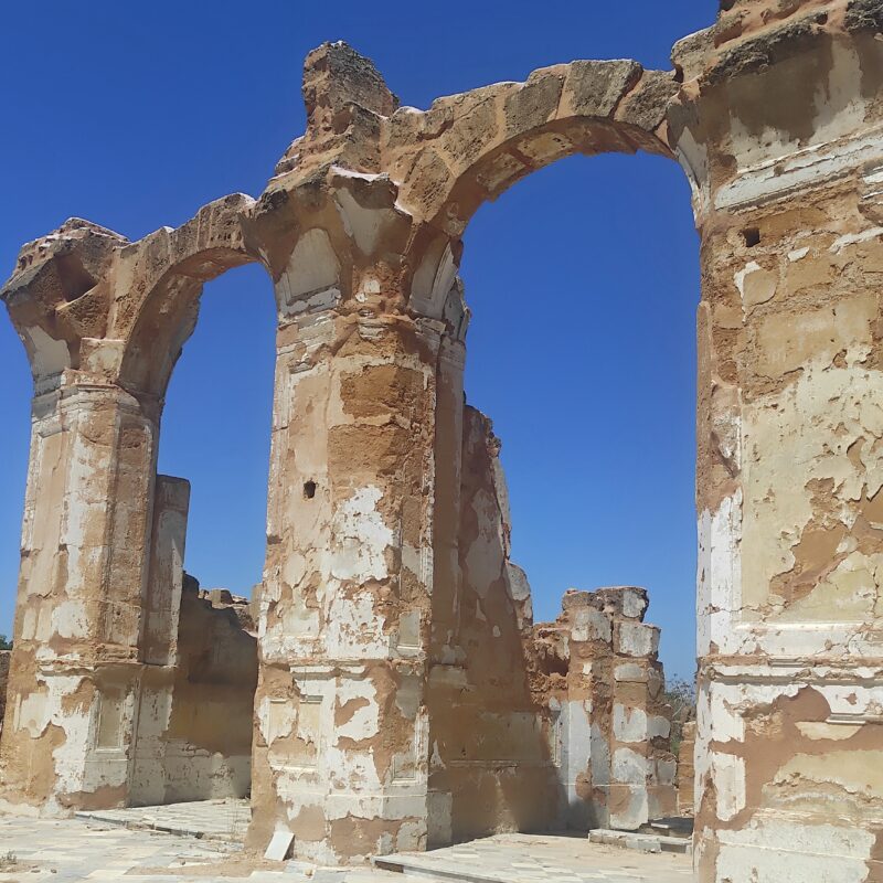 Le rovine della Chiesa madre di Montevago (foto Croce)