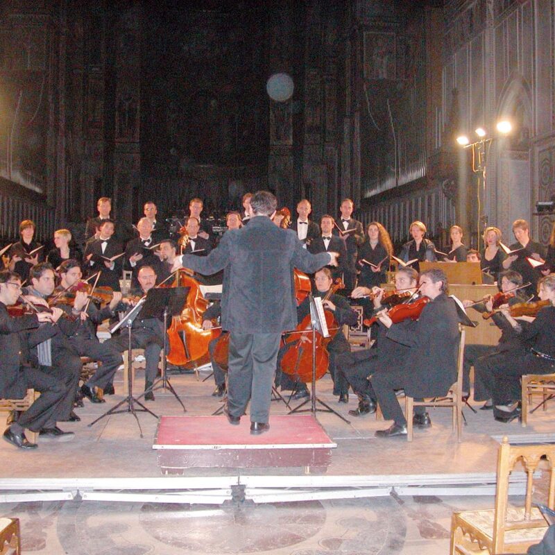 Nella foto un concerto di musica sacra al Duomo di Monreale