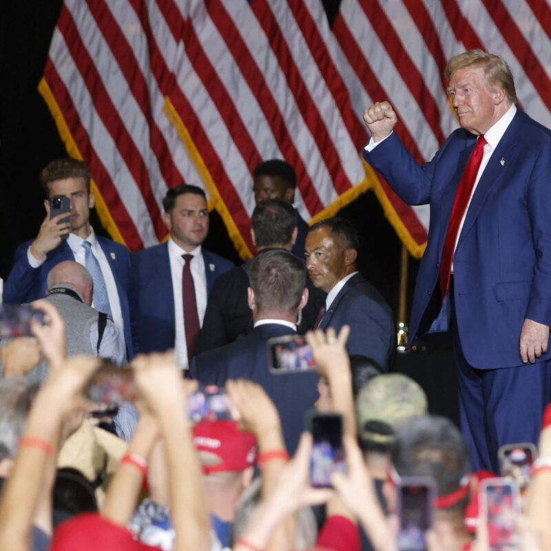 epa11603150 Former US President Donald Trump reacts as he leaves the podium after speaking at a campaign rally at the Expo at World Market Center in Las Vegas, Nevada, USA, 13 September 2024. EPA/BIZUAYEHU TESFAYE