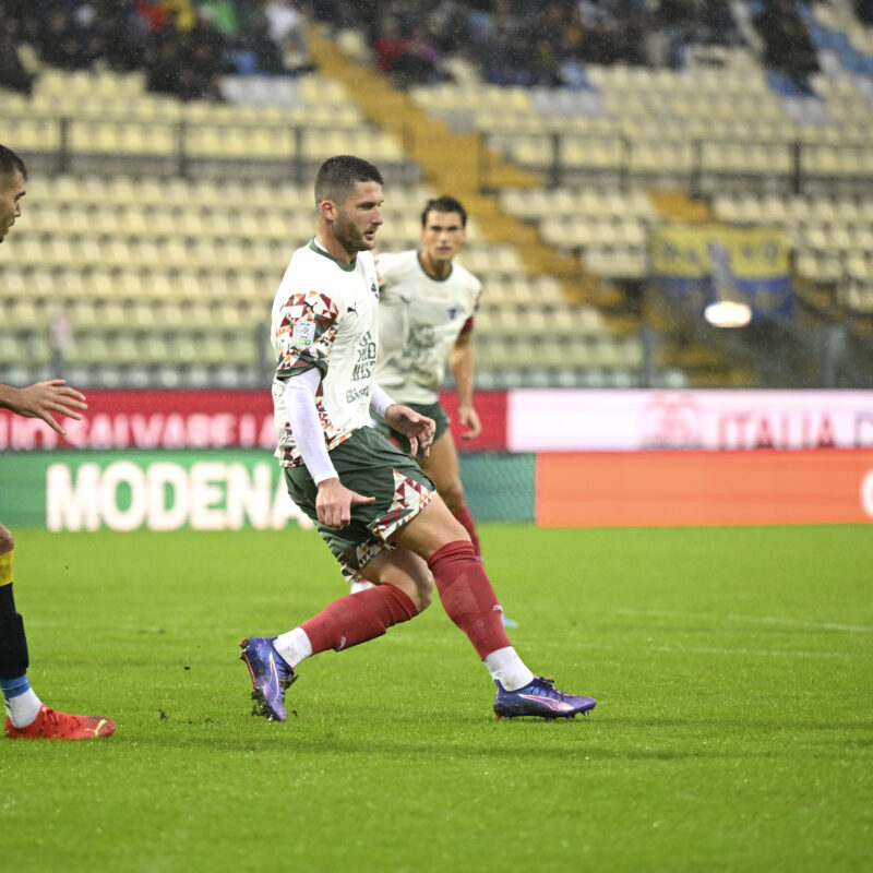 Modena 19/10/2024: durante la partita di Serie B Modena vs Palermo allo stadio Alberto Braglia di Modena.(Foto Tullio Puglia)