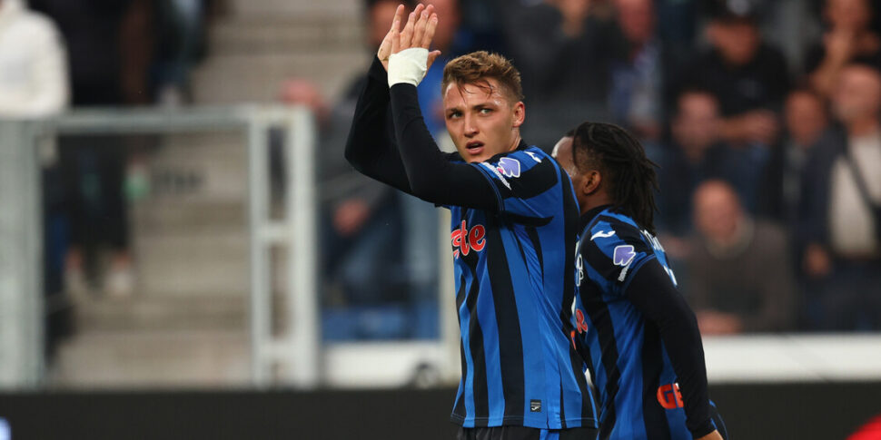 https://assets.gds.it/2024/10/atalanta-genoa-970x485.jpg