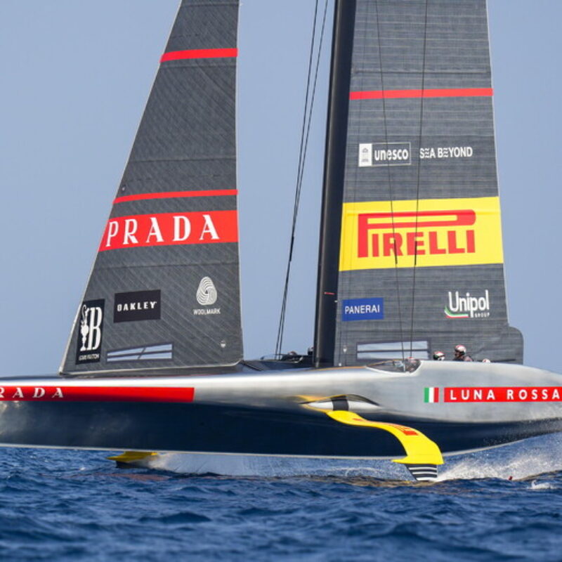 luna rossa