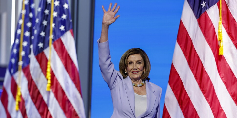 https://assets.gds.it/2024/11/Pelosi-scaled-970x485-1730879112.jpg