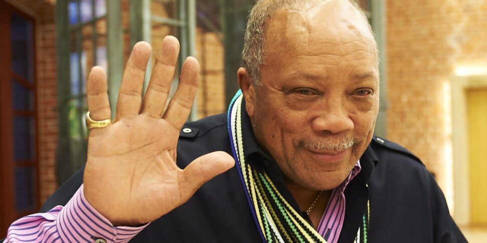 https://assets.gds.it/2024/11/Quincy-Jones-970x485.jpg