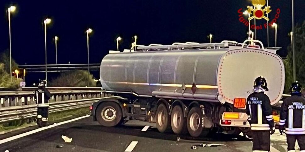 Tragedia sulla tangenziale di Catania, un morto e due feriti - Giornale ...