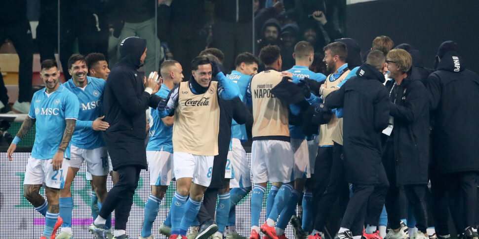 https://assets.gds.it/2024/12/Soccer-Serie-A-Udinese-vs-Napoli_82039512-970x485.jpg