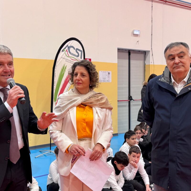 inaugurazione palestra scuola Pulsen