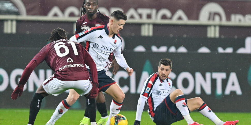 https://assets.gds.it/2025/02/Serie-A-Torino-Genoa-970x485.jpg