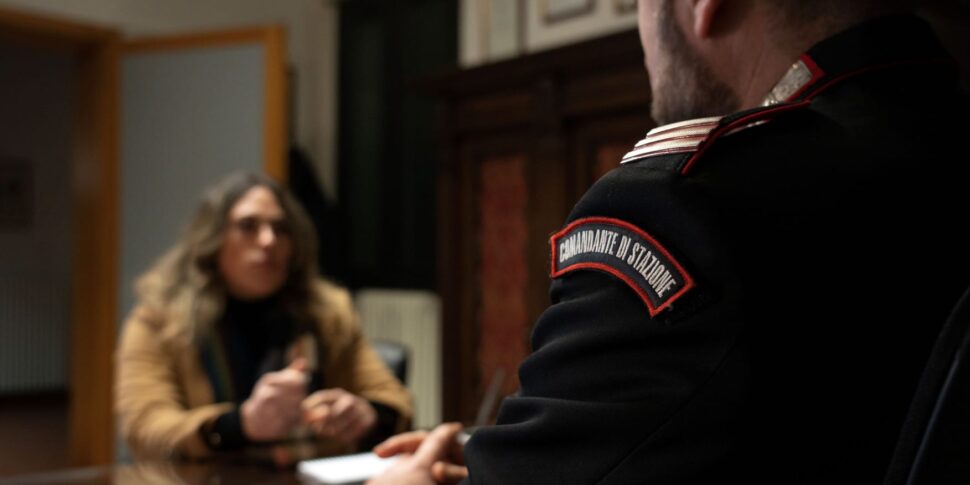 https://assets.gds.it/2025/03/Carabinieri-970x485.jpeg