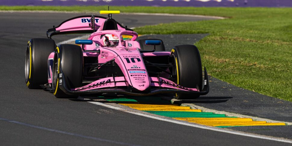 https://assets.gds.it/2025/03/Gabriele-Mini-Melbourne-970x485.jpg