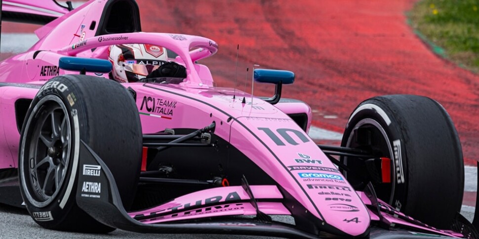 https://assets.gds.it/2025/03/Gabriele-Mini-Prema-Racing-test-Barcellona-970x485-1741604653.jpg