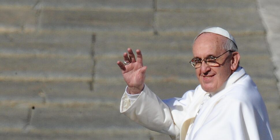 https://assets.gds.it/2025/04/Papa-Francesco-2-970x485.jpg