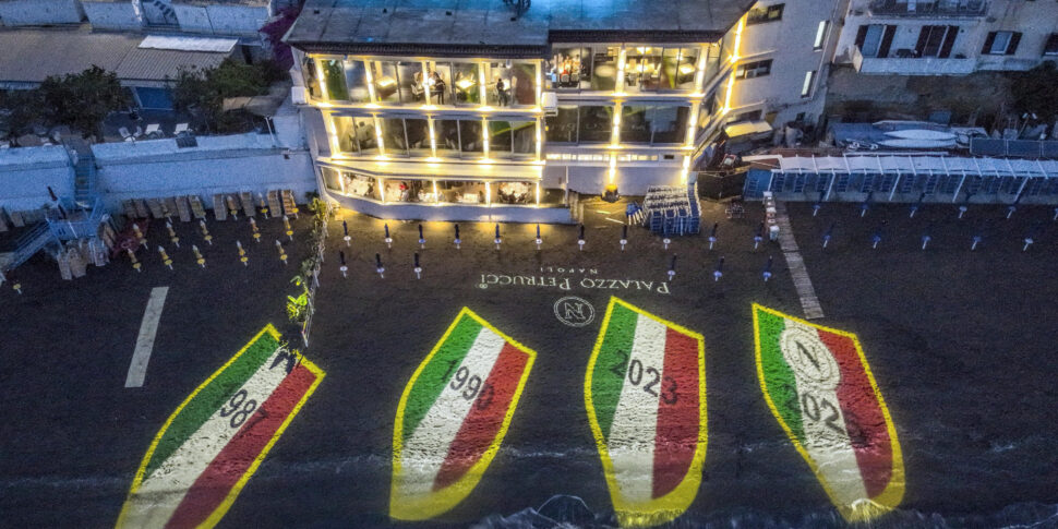 https://assets.gds.it/2025/05/Il-Napoli-e-campione-dItalia_85358782-970x485.jpg