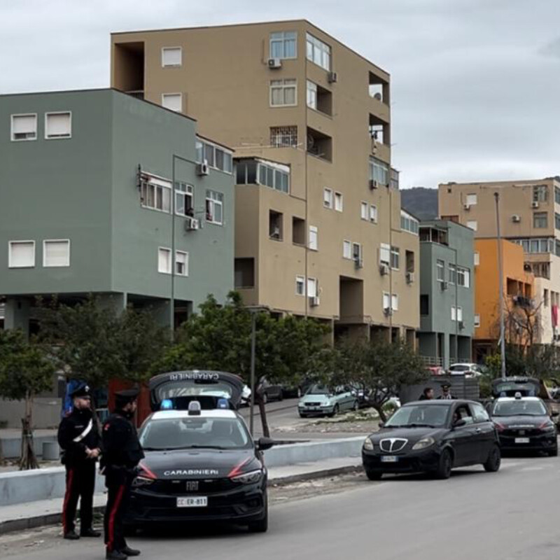 Palermo.Blitz di Polizia e Carabinieri allo Zen...Ph.Alessandro Fucarini.