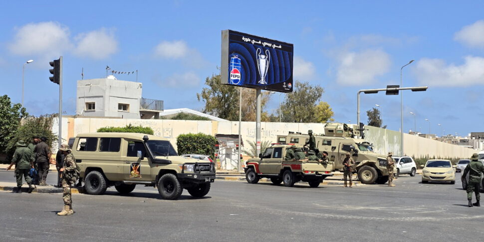 https://assets.gds.it/2025/05/Several-killed-in-overnight-clashes-in-Libyan-capital-Tripoli_85081240-970x485.jpg