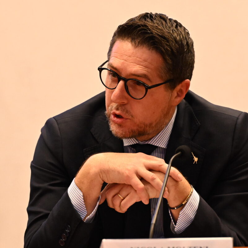 L'intervento del Sottosegretario di Stato allInterno, Nicola Molteni, nel corso della cerimonia commemorativa al Viminale in ricordo di Roberto Maroni ad un anno dalla scomparsa, Roma, 23 novembre 2023. ANSA/MAURIZIO BRAMBATTI