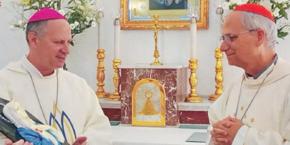 https://assets.gds.it/2025/05/prevost-lo-manto-970x485-1746777935.jpg