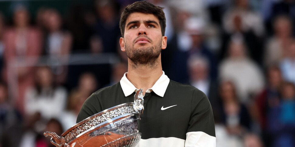 https://assets.gds.it/2025/06/Alcaraz-scaled-970x485-1749410649.jpg