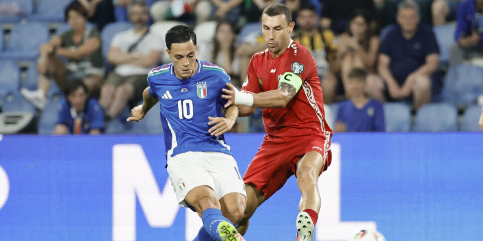 https://assets.gds.it/2025/06/FIFA-World-Cup-2026-qualifier-match-Italy-vs-Moldova_85695188-scaled-970x485-1749501302.jpg