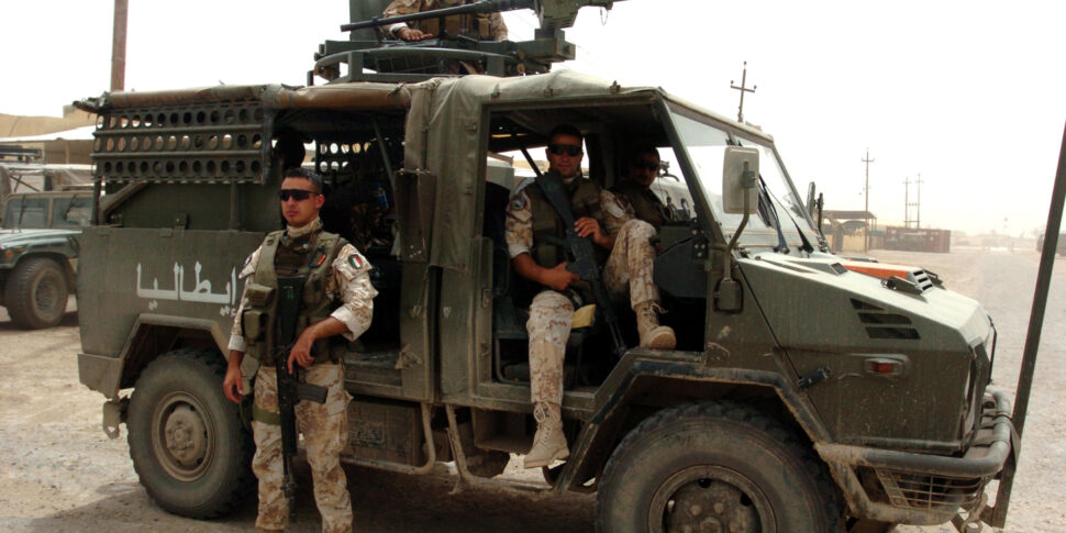 https://assets.gds.it/2025/06/Rimodulazione-dei-militari-italiani-in-Iraq_85906479-970x485.jpg