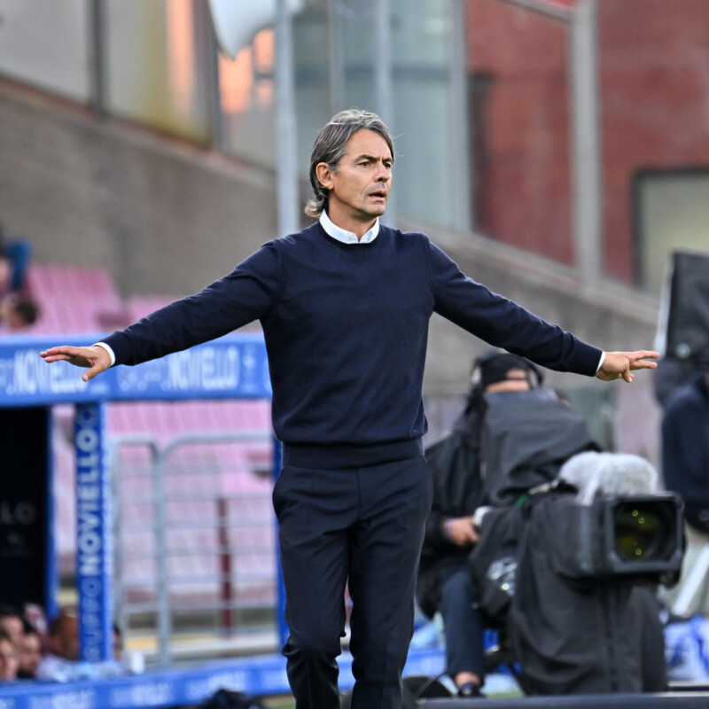 Salernitanas coach Filippo Inzaghi reacts during the Italian Serie A soccer match US Salernitana vs SSC Napoli at the Arechi stadium in Salerno, Italy, 04 November 2023.ANSA/MASSIMO PICA