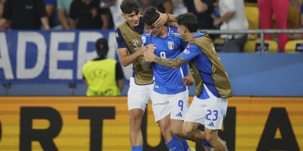 https://assets.gds.it/2025/06/italia-under-21-970x485-1750629084.jpeg