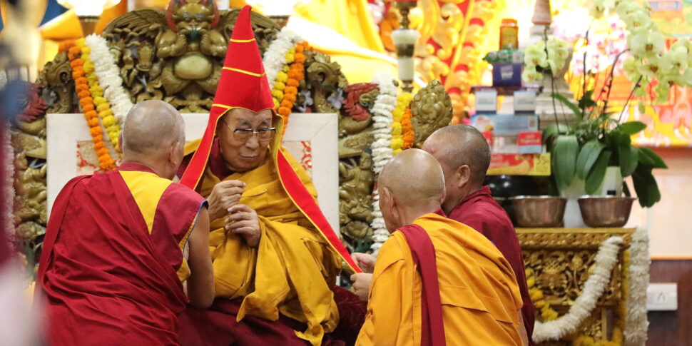 https://assets.gds.it/2025/07/Dalai-Lamas-long-life-ceremony-ahead-of-his-90th-Birthday_86159968-1-970x485.jpg