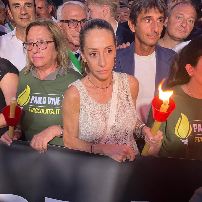 Arianna Meloni a Caivano (Napoli) per partecipare all'evento di Fratelli d'Italia "Il coraggio di cambiare. La sfida delle 'Caivano d'Italia: dal degrado alla rinascita". 24 MAGGIO 2025ANSA / CIRO FUSCO