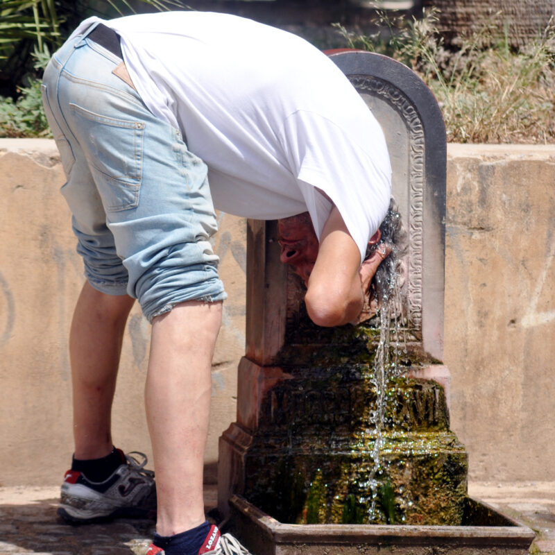 Palermo Temperature roventi,oggi Palermo da bollino rosso.fontanelle per rinfrescarsi,turisti accaldati in centro storico.. .Ph.Alessandro Fucarini
