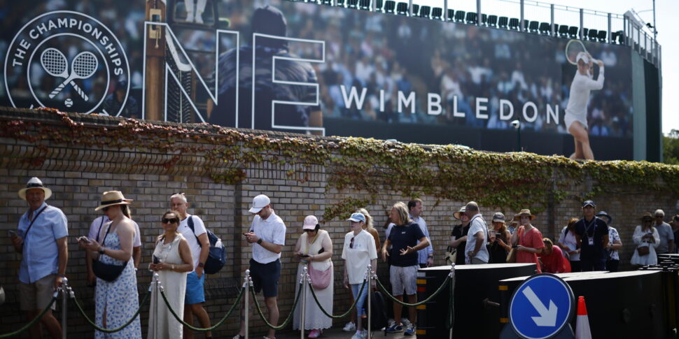 https://assets.gds.it/2025/07/Wimbledon-Championships-2025-Day-1_86057306-970x485.jpg
